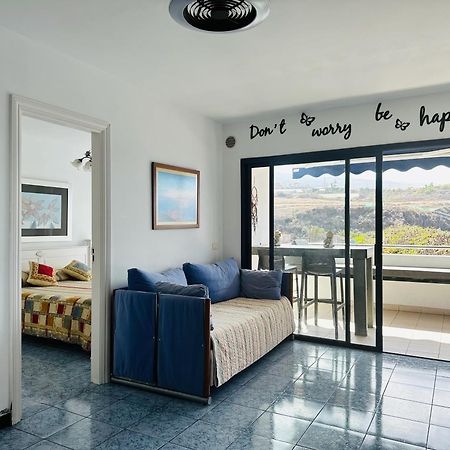Pambnb - Chic Beachside Apartment Playa San Juan المظهر الخارجي الصورة