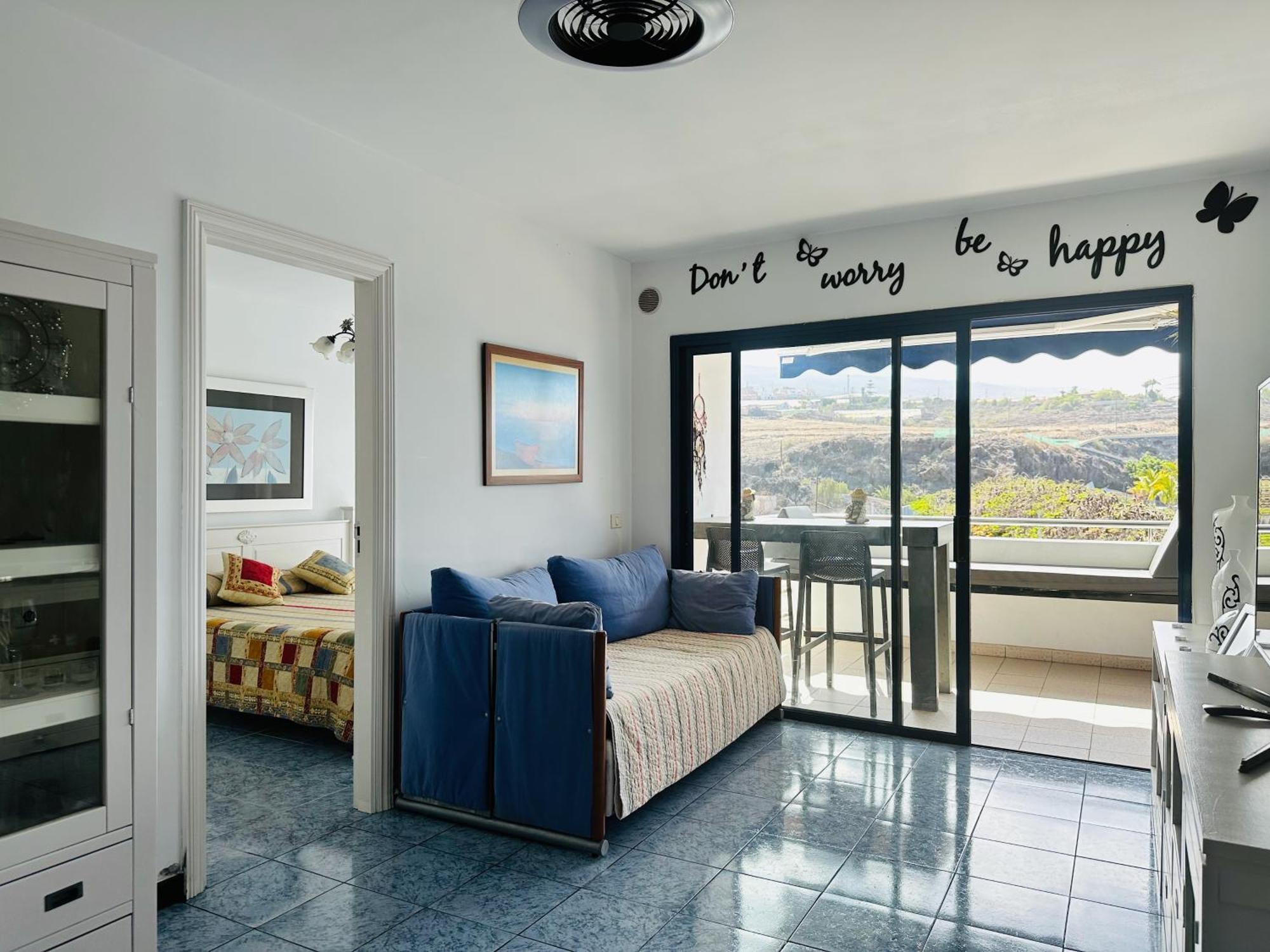 Pambnb - Chic Beachside Apartment Playa San Juan المظهر الخارجي الصورة