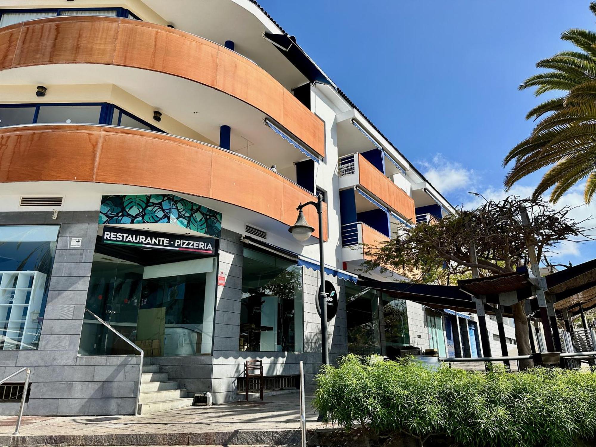 Pambnb - Chic Beachside Apartment Playa San Juan المظهر الخارجي الصورة