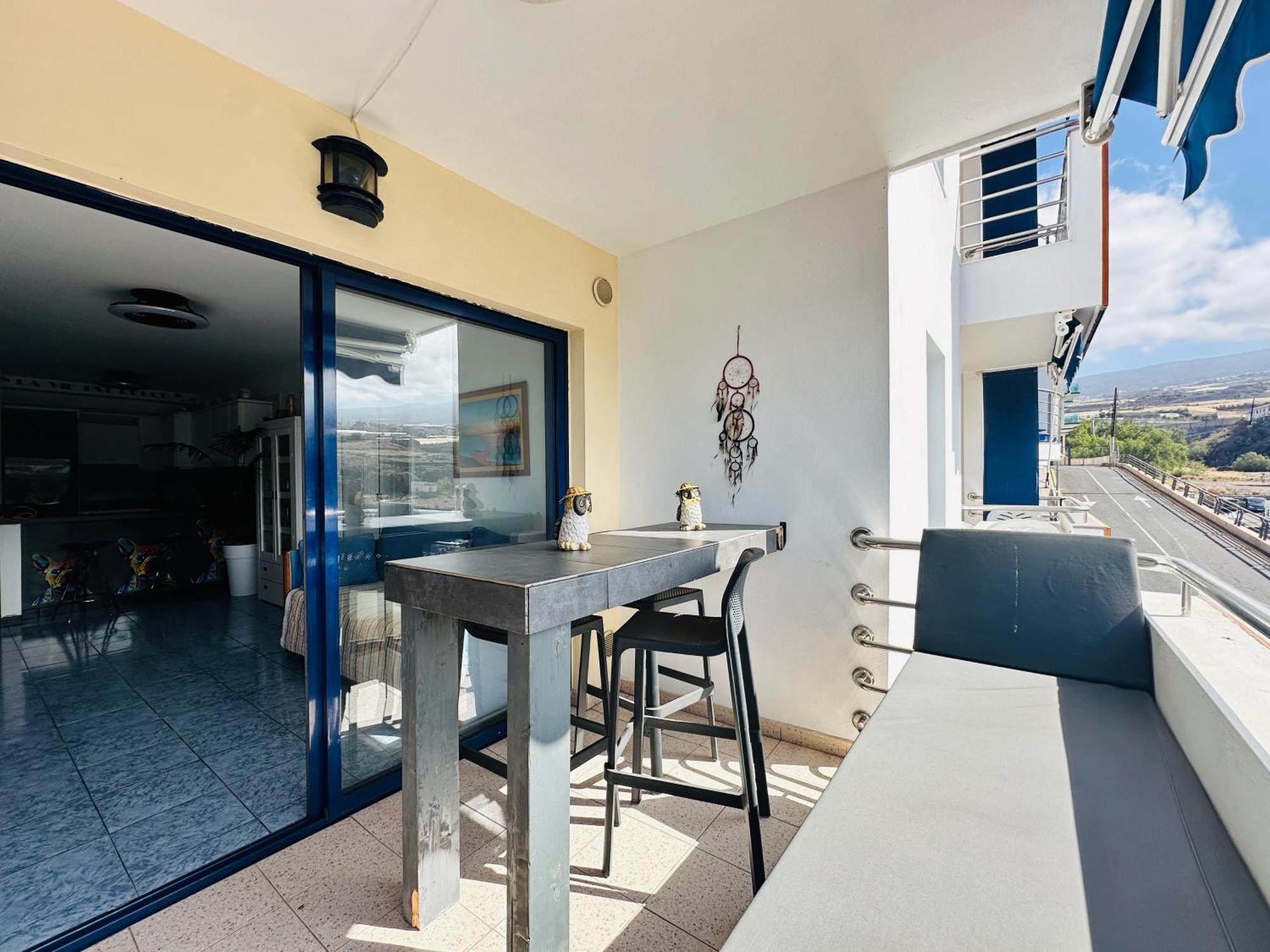 Pambnb - Chic Beachside Apartment Playa San Juan المظهر الخارجي الصورة